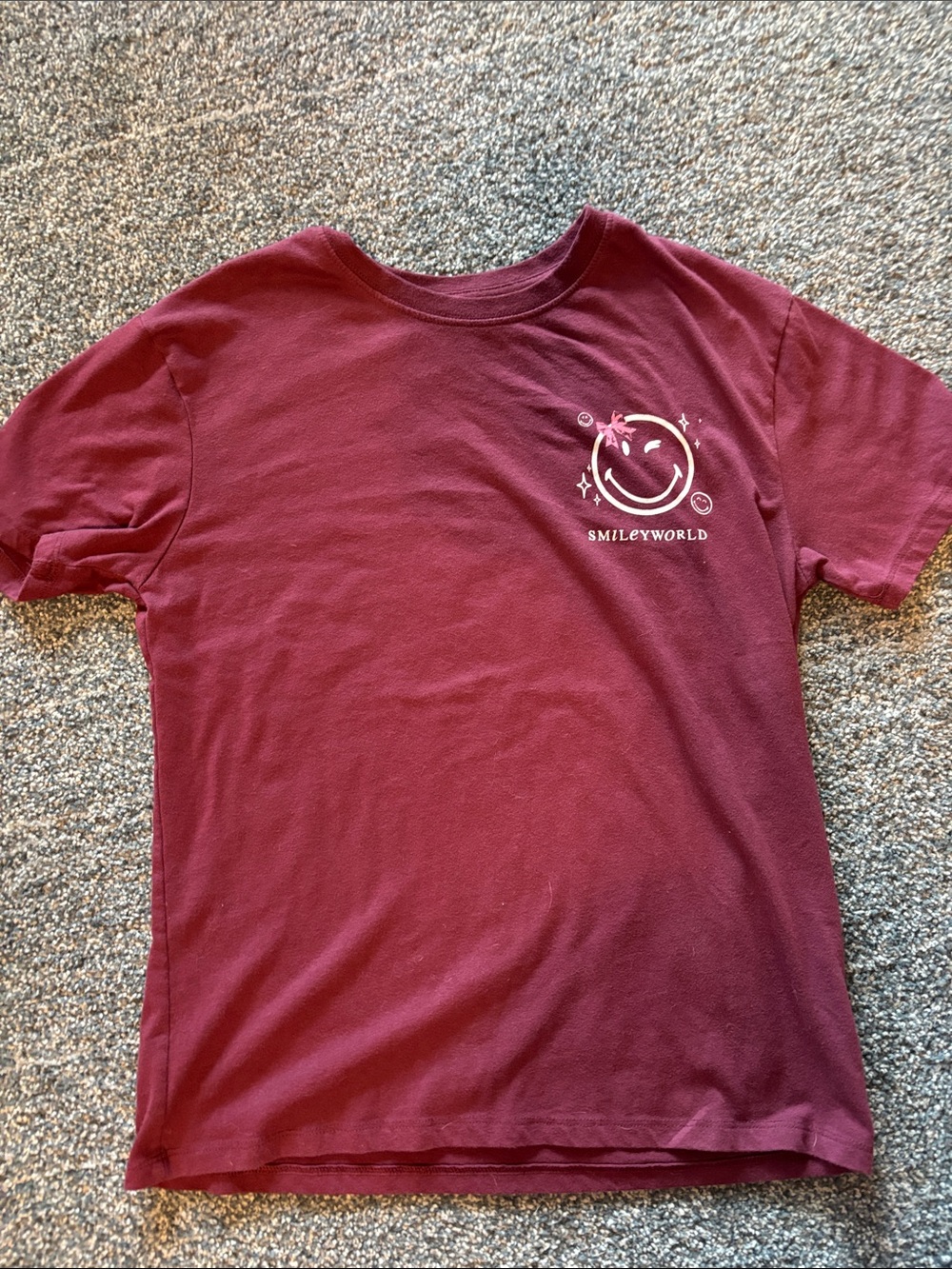 SmileyWorld Kids' Short Sleeve Tee in Burgundy